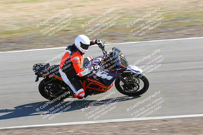 media/Feb-05-2023-Classic Track Day (Sun) [[c35aca4a42]]/Group 2/session 1 turn 9/